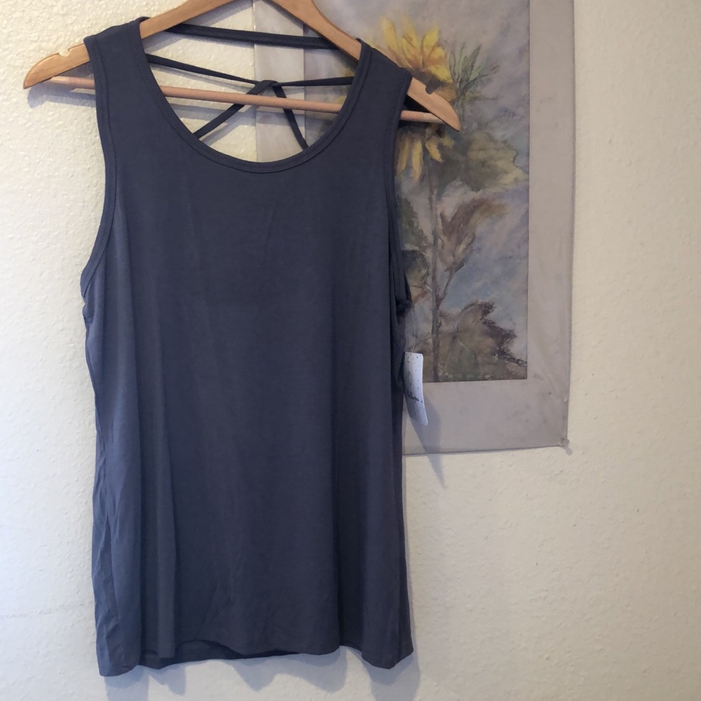 NWT Whisper Active Claire Tank - Picture 5 of 5